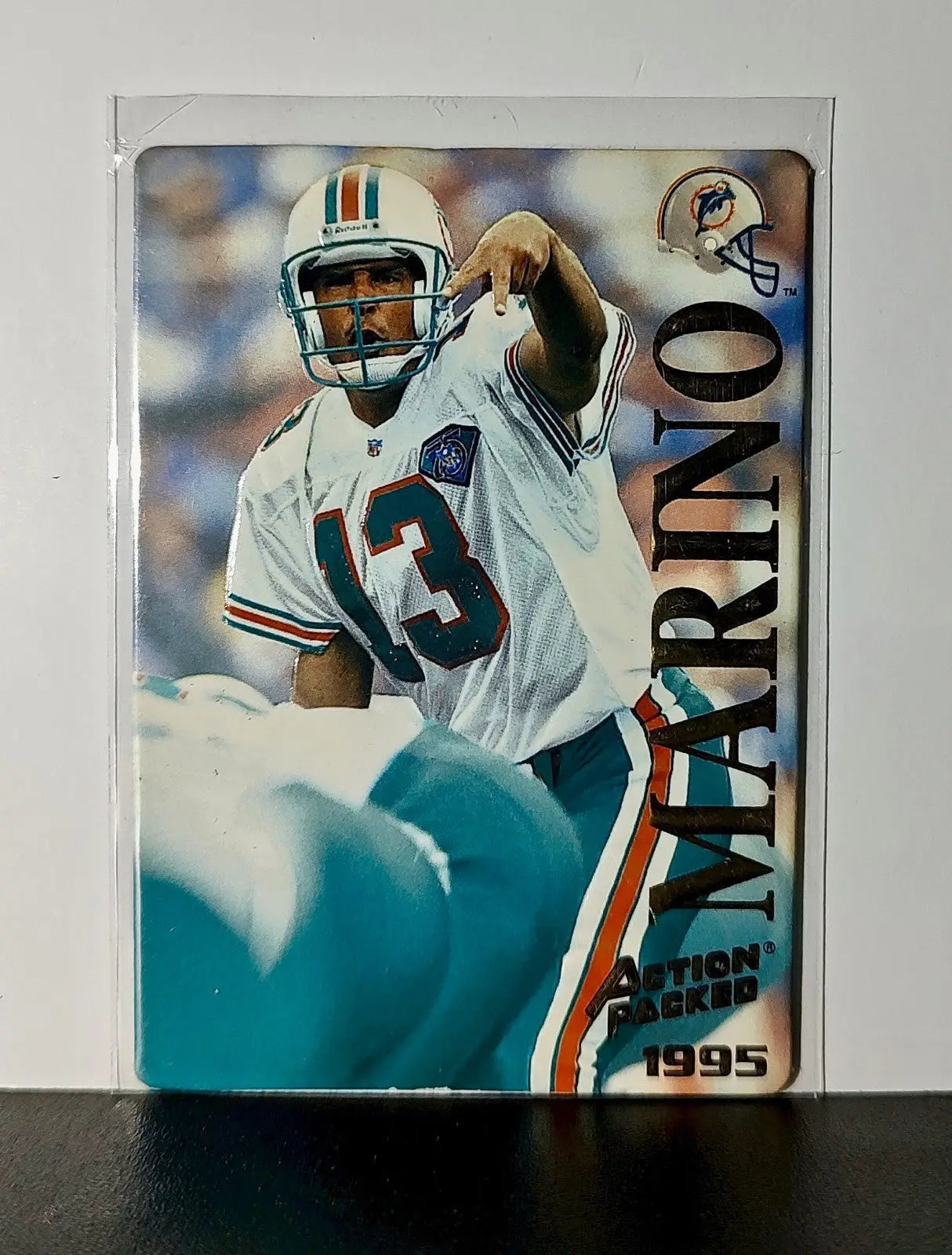 Dan Marino 1995 Pinnacle NFL #21 Card Miami Dolphins