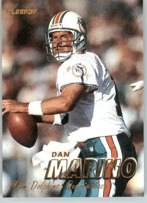Dan Marino - 1997 Fleer - #250 - Football - Football Card Single