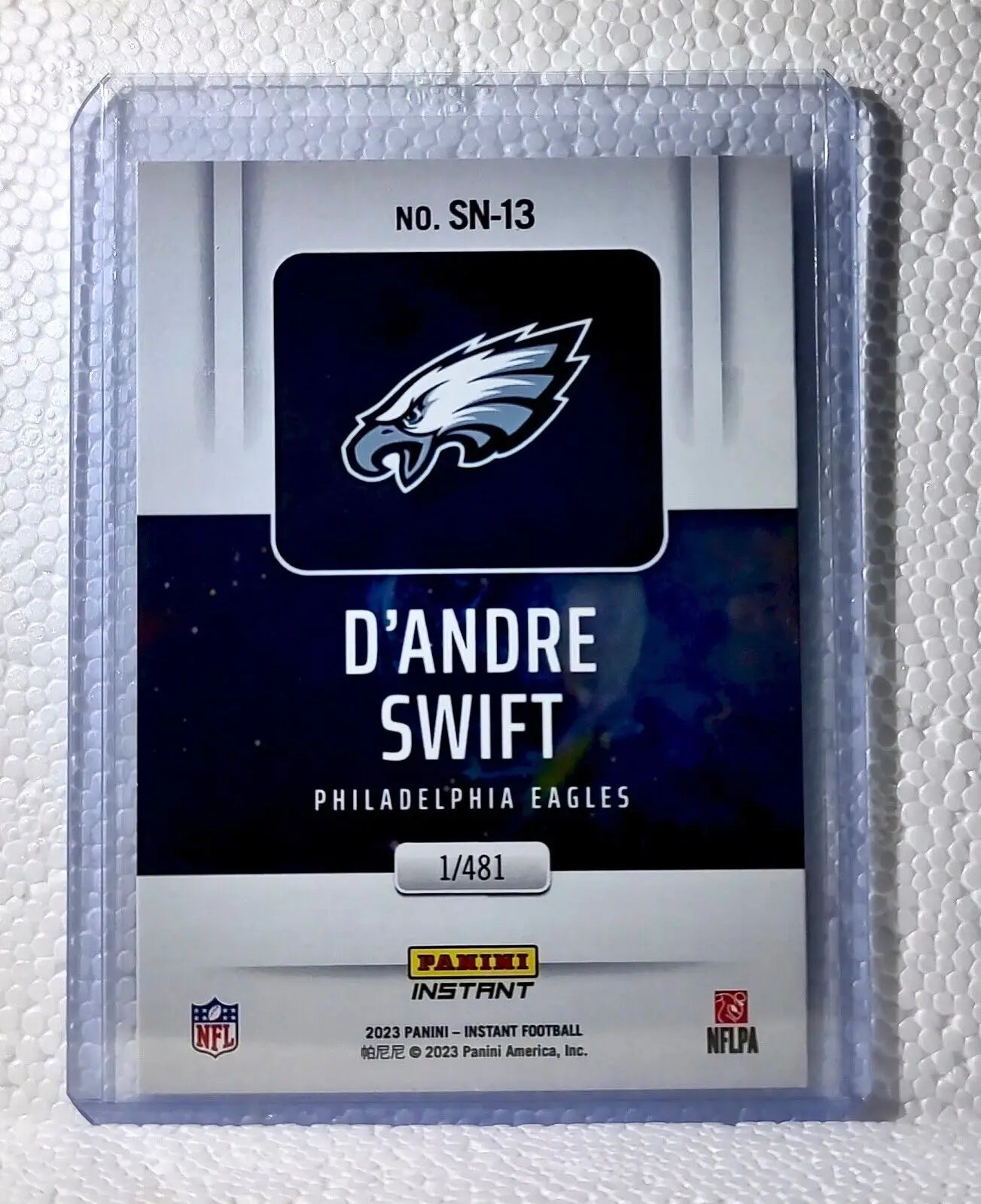 D’Andre Swift 2023 Panini NFL #13 Supernova Football Card Eagles 1/481 - Football Card Single