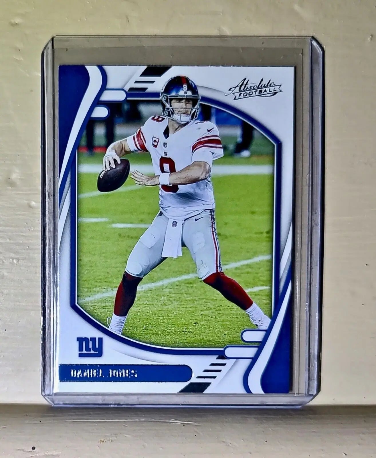 Daniel Jones 2021 Panini NFL Absolute Football #22 Card Giants - Football Card Single