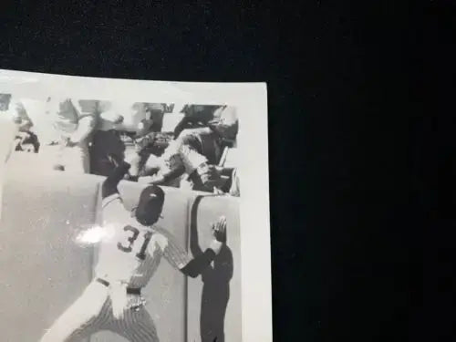 DAVE WINFIELD Facsimile SIGNED VINTAGE B&W 5x8 NUTRITION PHOTO YANKEES - Sports Memorabilia