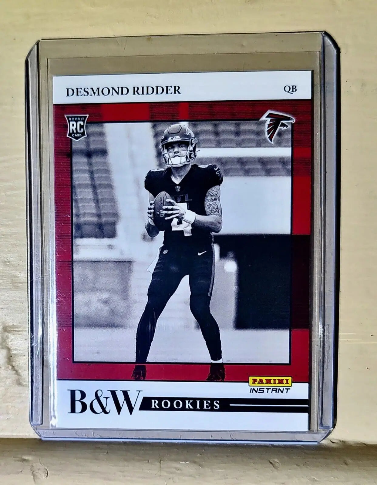 Desmond Ridder 2022 Panini NFL Black & White Rookies #24 Football Card 1 of 649 - Football Card Single