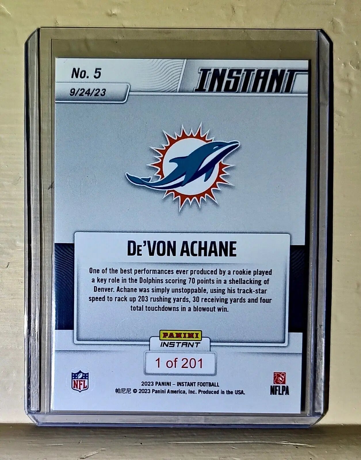 De’Von Achane 2023 Panini NFL Rookie Football #5 Card 1 of 201 Dolphins - Football Card Single