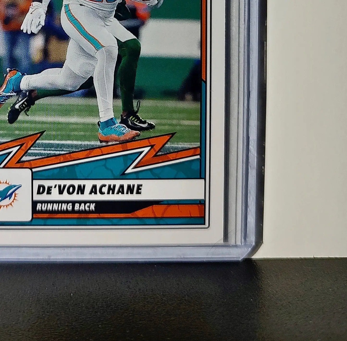 De’Von Achane 2025 Panini NFL #41 Sticker Card Miami Dolphins