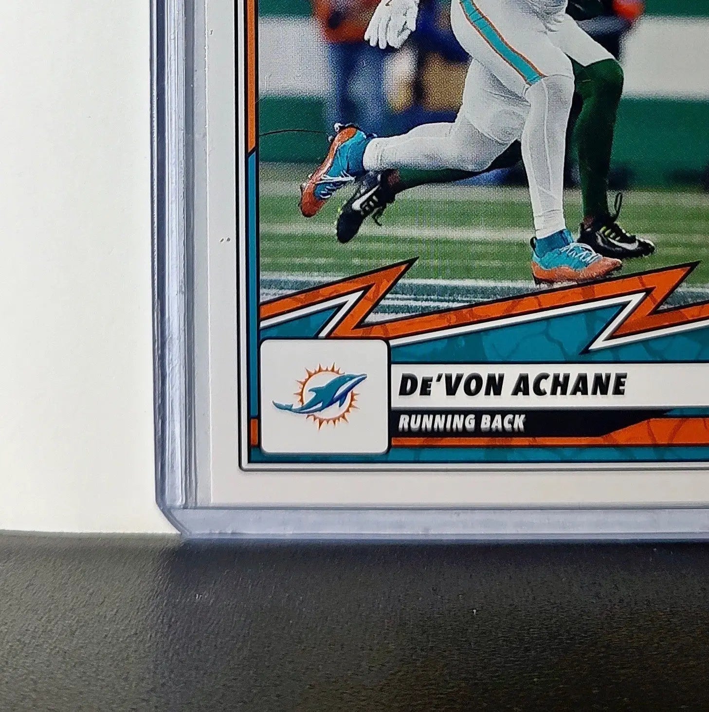 De’Von Achane 2025 Panini NFL #41 Sticker Card Miami Dolphins