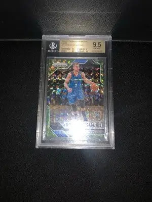 DOMANTAS SABONIS RC 2016-17 PANINI PRIZM MOSAIC CAMO #19/25 BGS 9.5 - Basketball Card Single