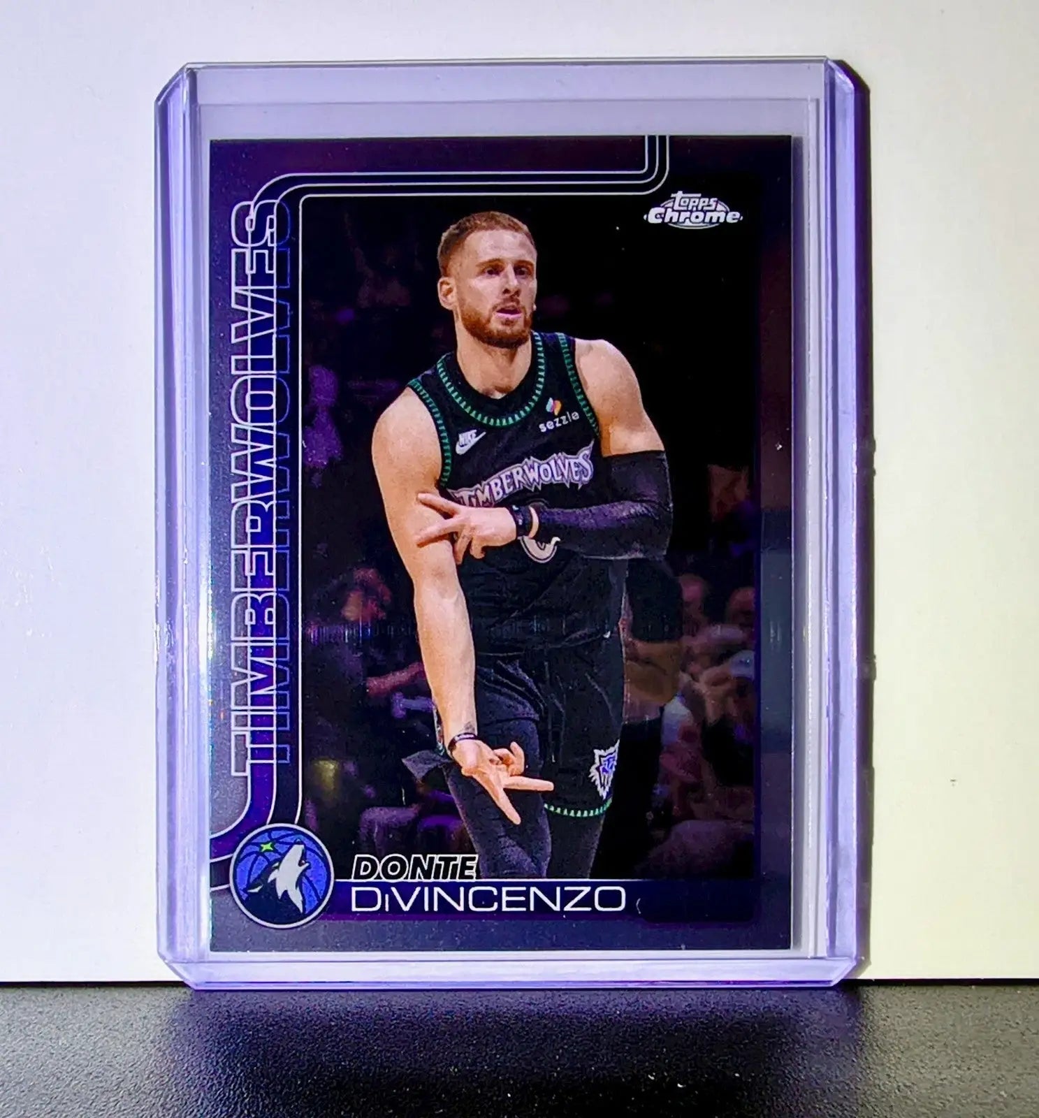 Donte DiVincenzo 2025-26 NBA Topps Chrome Update #108 Card Timberwolves - Basketball Card Single