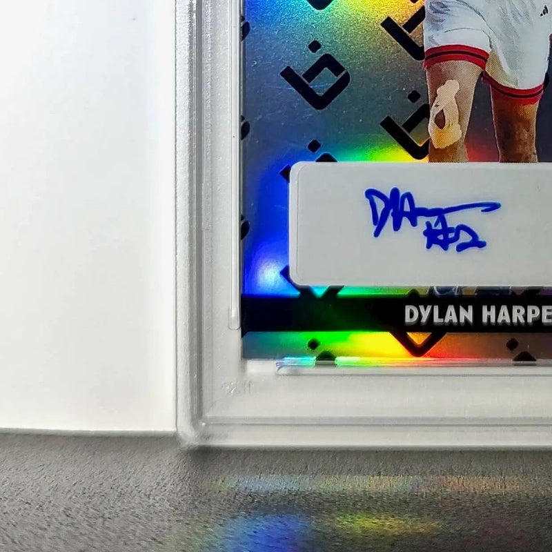 Dylan Harper 2025 Leaf Metal #BILA-DH1 Refractor PSA 8 Auto 10 - Basketball Card Single