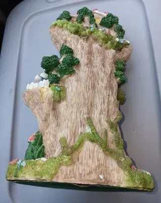 Easter Spring Vintage Rabbit Family Tree House by World Bazaars in Box Pre-Owned - Collectibles