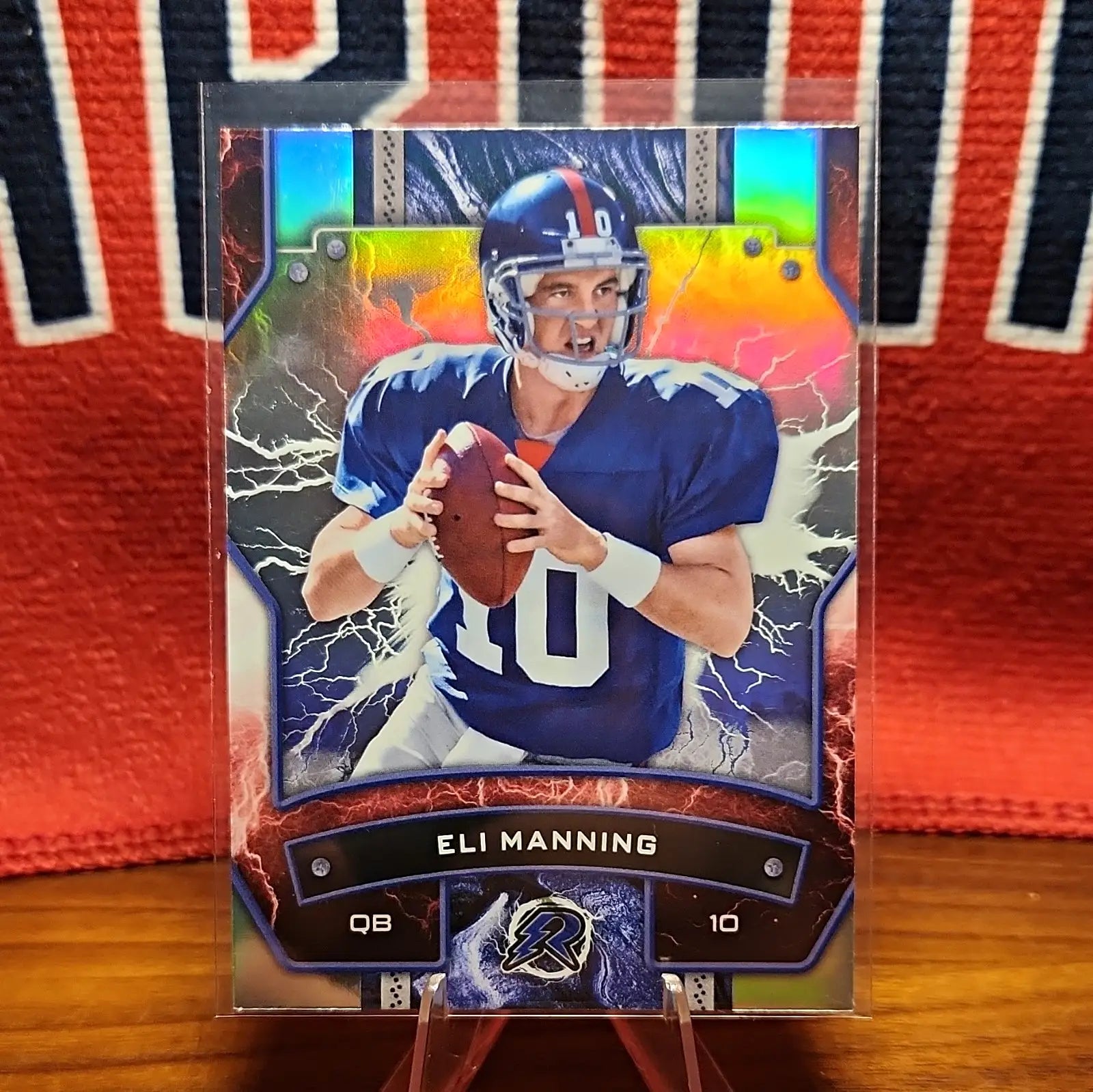 Eli Manning #70 2025 Topps Resurgence Rainbow Refractor (New York Giants) - Football Card Single