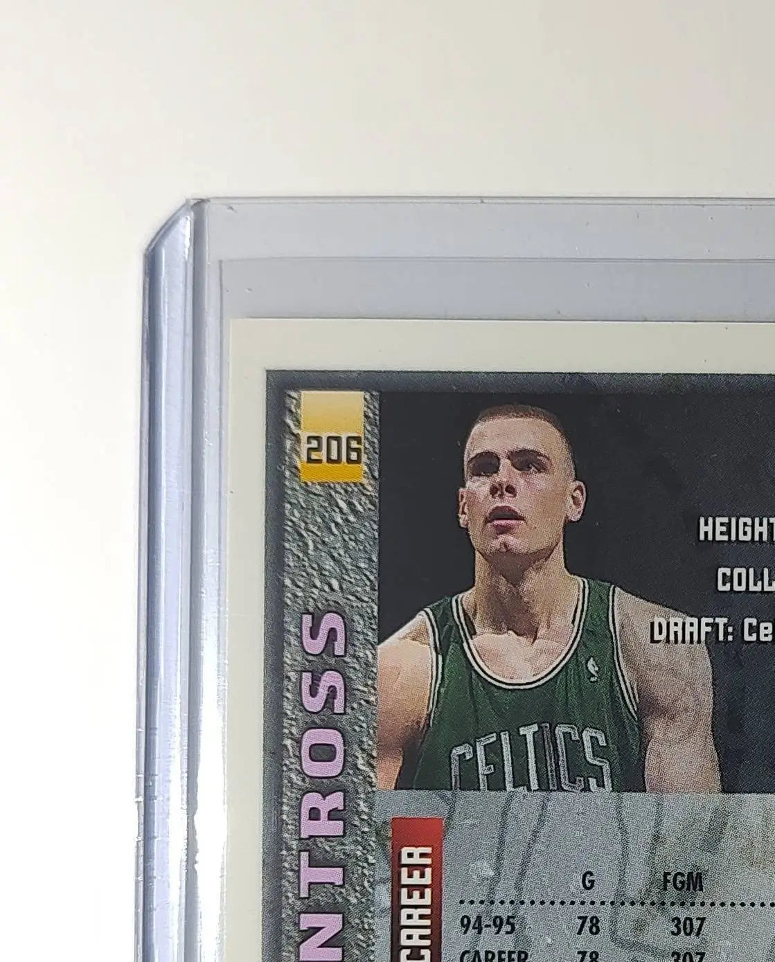 Eric Montross 1995-96 Topps Finest NBA #206 Card Boston Celtics - Basketball Card Single