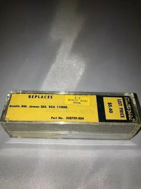 Electro-Voice replacement needle in clear case for trading cards enthusiasts and collectors