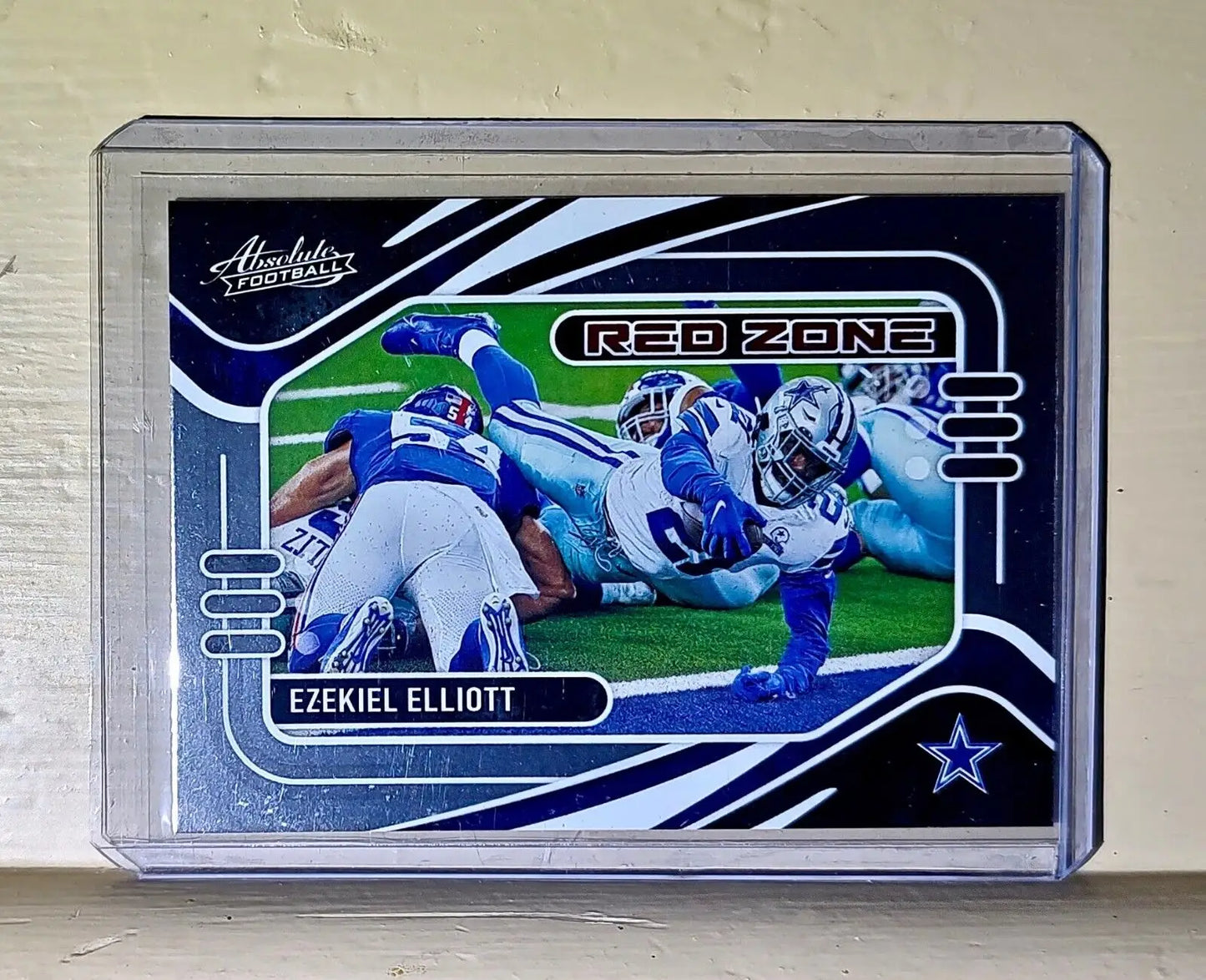Ezekiel Elliott 2021 Panini NFL Absolute Red Zone #RZ8 Card - Football Card Single