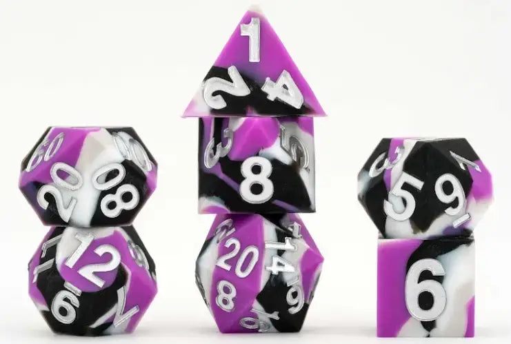 Fanroll Gaymers Pride - Sharp Edge Silicone Rubber Dice Set: Asexual Pride Flag - Gaming Supplies - Dice