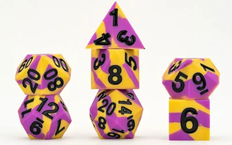 Fanroll Gaymers Pride - Sharp Edge Silicone Rubber Dice Set: Intersex Pride Flag - Gaming Supplies - Dice