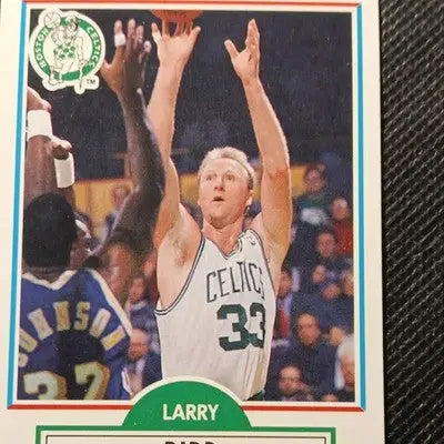 Fleer 1990 Fleer Larry Bird #8 Boston Celtics NBA. LEGEND! NRMT+ - Basketball Card Single