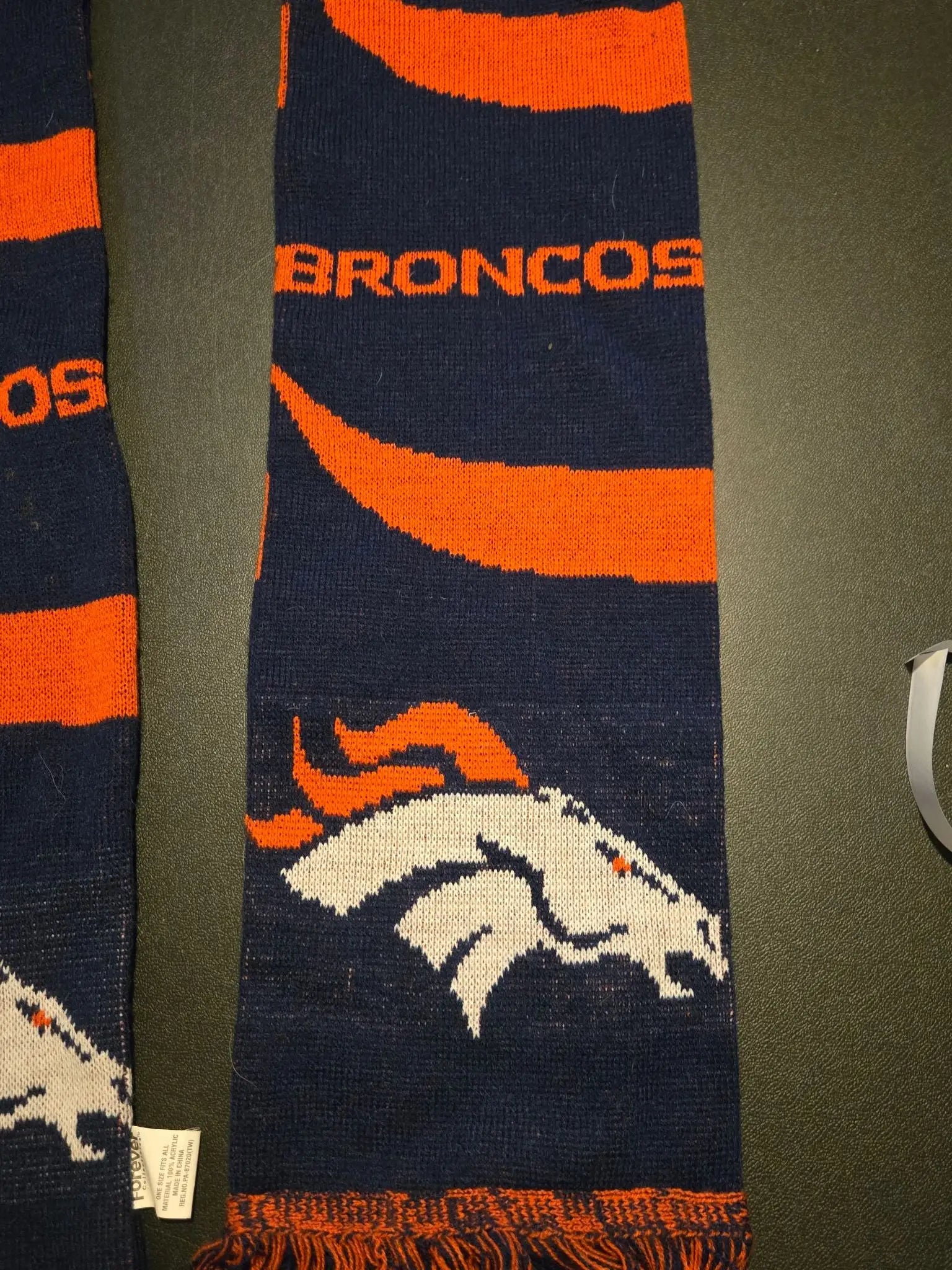 Forever Collectibles Scarf Unisex One Size Denver Broncos Knit Navy Orange Logo - Apparel