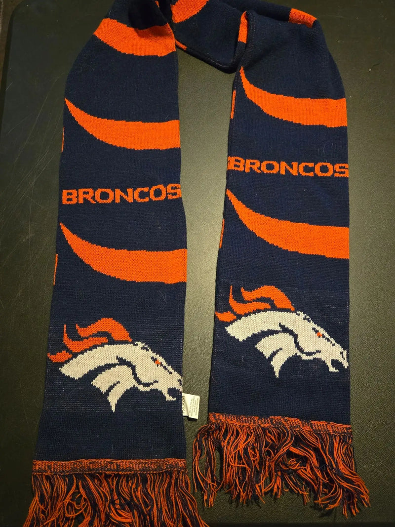 Forever Collectibles Scarf Unisex One Size Denver Broncos Knit Navy Orange Logo - Apparel