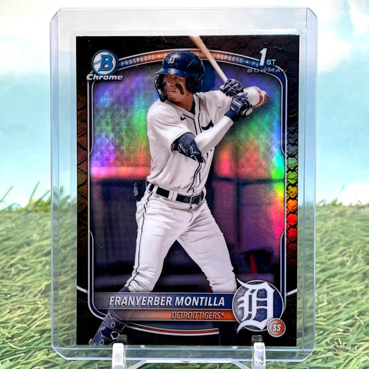 Franyerber Montilla 2025 Bowman Reptilian Refractor trading card featuring Tigers