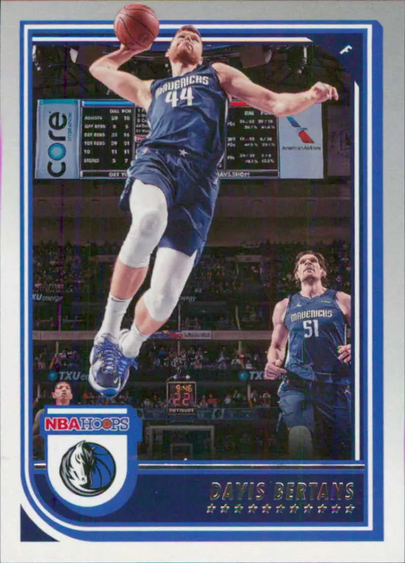 2022-23 Panini NBA Hoops #125 Davis Bertans NM-MT Mavericks ID:51945