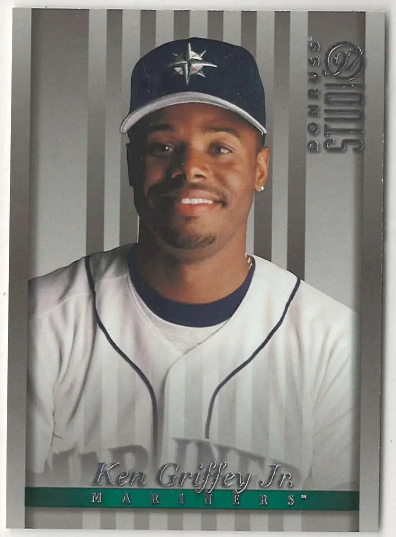 1997 Studio #16 Ken Griffey Jr. NM-MT Mariners ID:82002
