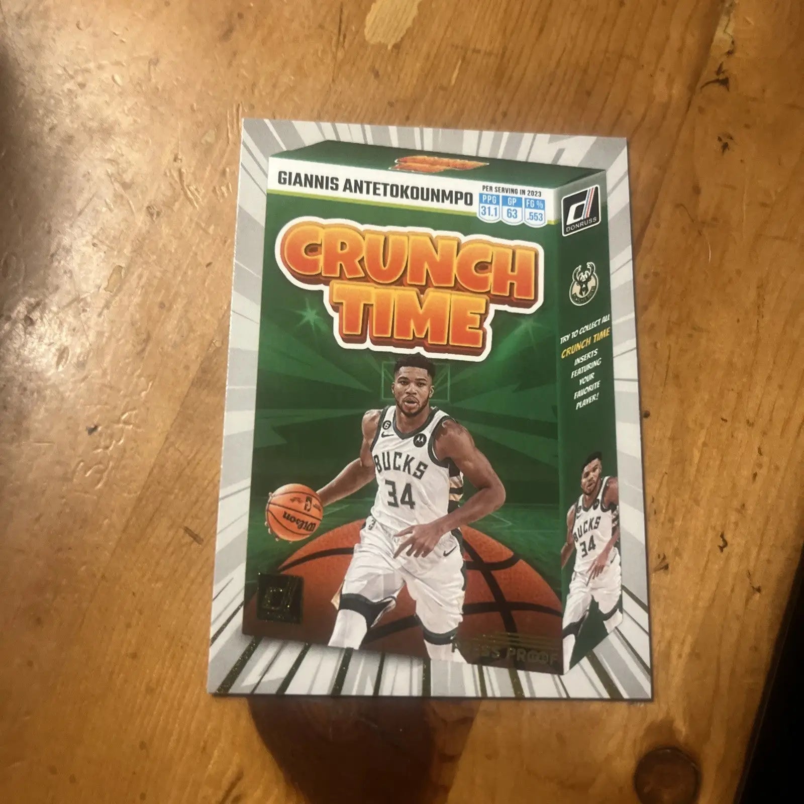 Giannis Antetokounmpo 2023-24 Donruss Crunch Time Press Proof Gold trading card