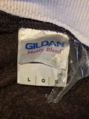 Gildan Sweatshirt Mens L Brown Fall Leaf Patch Crewneck Heavy Blend Pullover - Apparel
