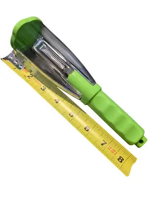 Green Handheld Vegetable Peeler Kitchen Tool Safety Cover Ergonomic Lot of 2 - General Merchandise