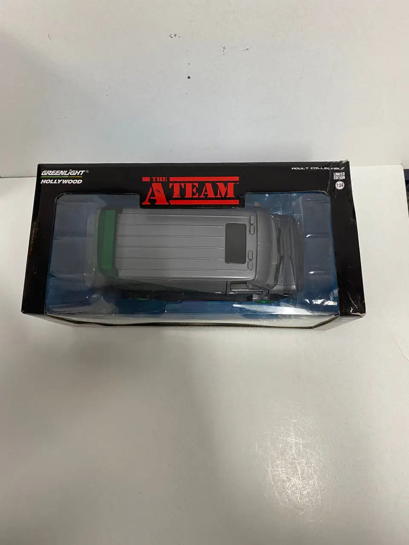 Greenlight 1:24 1983 GMC Vandura CHASE Hollywood Hobby Exclusive