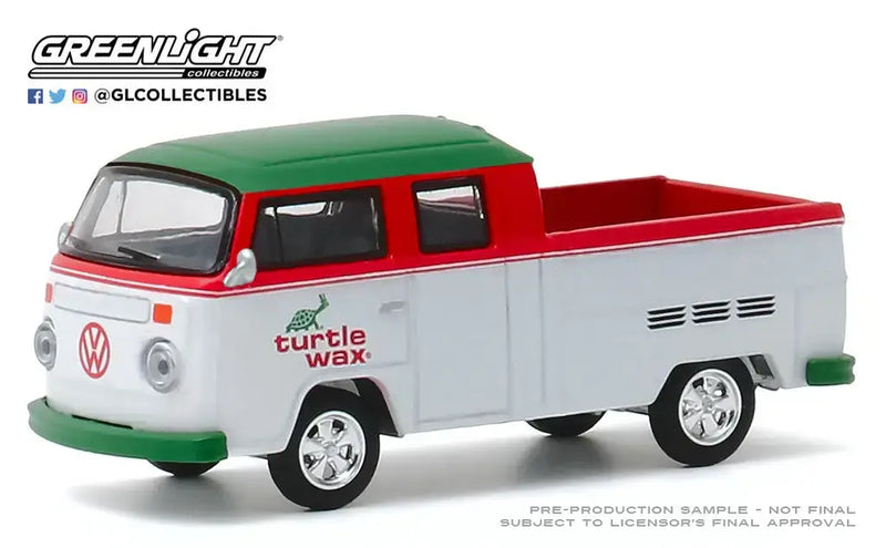 Greenlight 1:64 Blue Collar Series 7 1979 VW Type 2 Crew Cab Pickup Turtle Wax