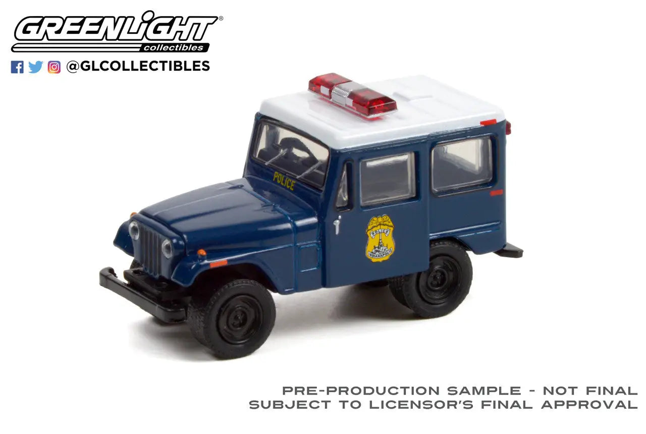 Blue Jeep police vehicle with red light from Greenlight Hot Pursuit Series 40