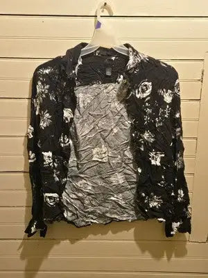 H&M Blouse Womens M Black White Floral Long Sleeve Lightweight Button Front - Apparel