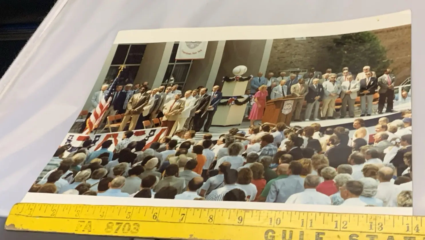 Color photo of a large outdoor sports memorabilia event with Johnny Bench and Yastrzemski