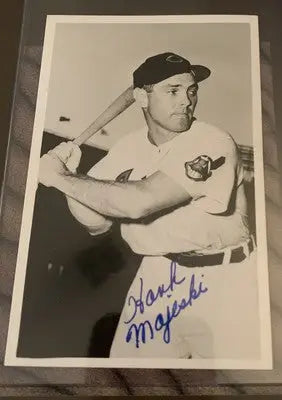 Signed Hank Majeski baseball card featuring Cleveland Indians autograph and JSA certification