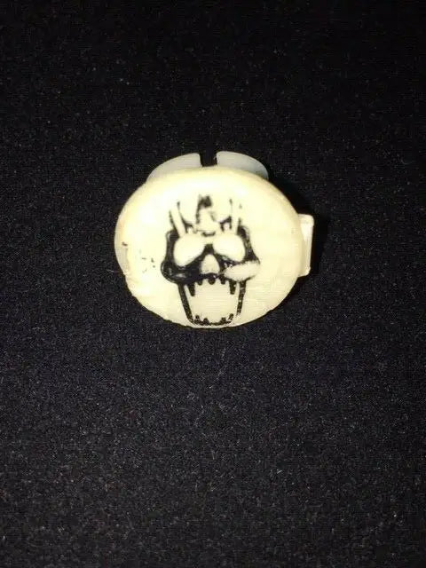 HE-Man MOTU Masters of the Universe WARRIORS Ring Tri Clops Trap Jaw Accessory - Action Figure & Toy