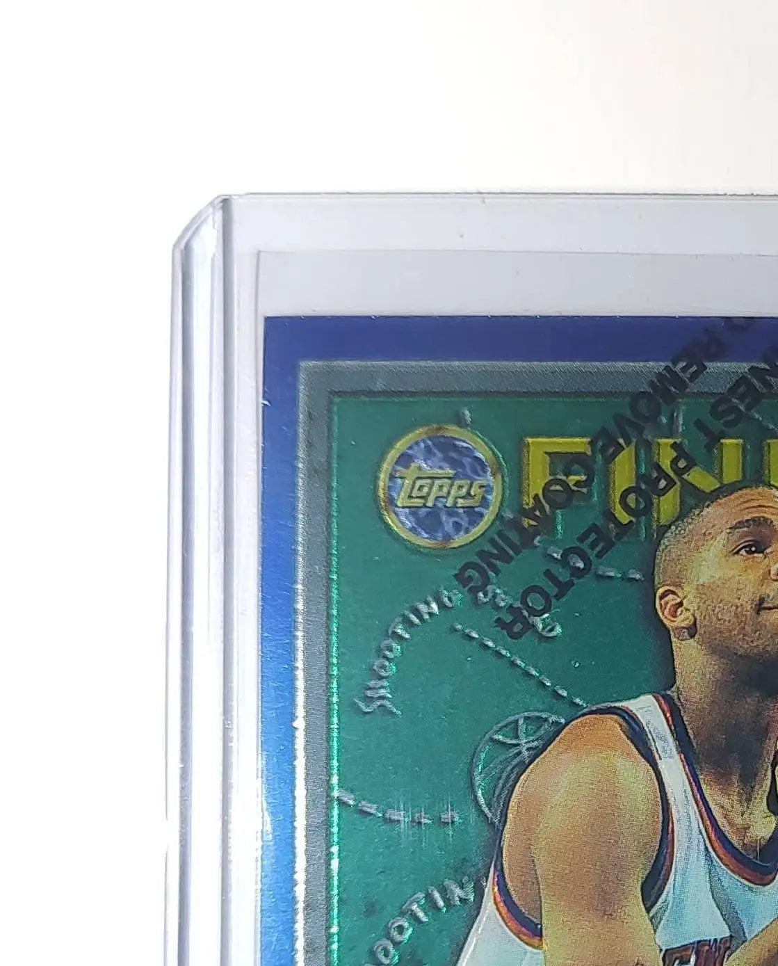 Hubert Davis 1995-96 Topps Finest NBA #213 Card New York Knicks - Basketball Card Single