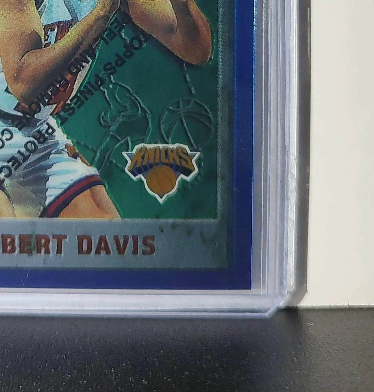 Hubert Davis 1995-96 Topps Finest NBA #213 Card New York Knicks - Basketball Card Single