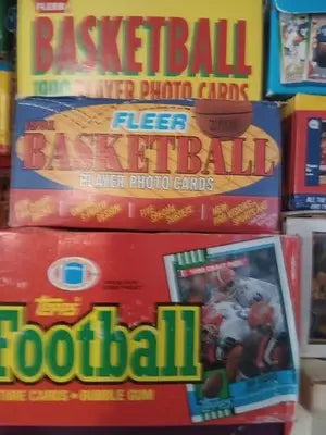 HUGE 250-card Baseball Card Collection! - In Vintage Sealed Packs. Rip & repeat! - Baseball Card Box