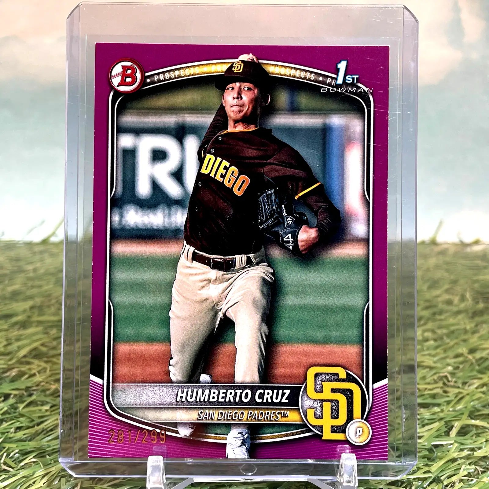 Humberto Cruz San Diego Padres trading card from 2025 Bowman Purple Paper /299