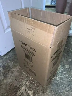 Iron Studios Marvel DEADPOOL AND WOLVERINE 1/10 Deluxe Art Scale Statue BOX ONLY - Collectibles