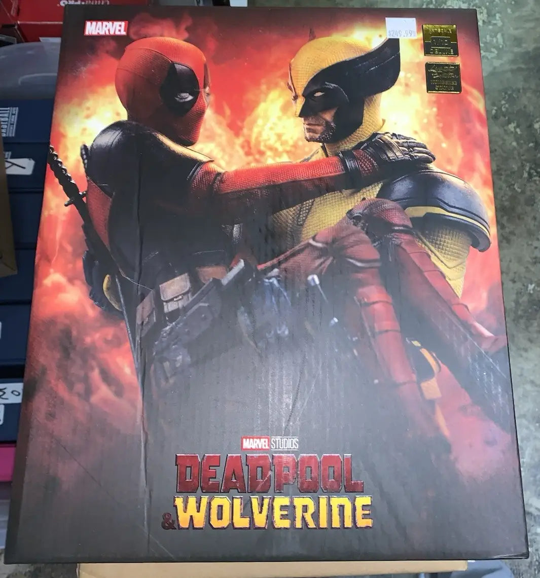 Iron Studios Marvel DEADPOOL AND WOLVERINE 1/10 Deluxe Art Scale Statue BOX ONLY - Collectibles