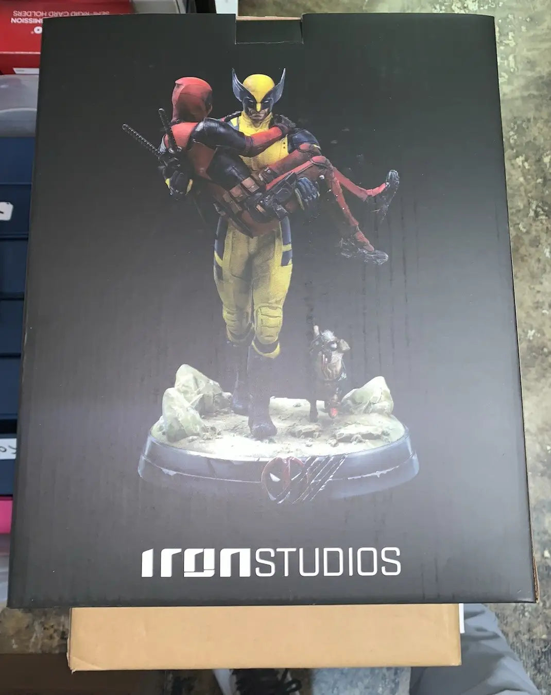 Iron Studios Marvel DEADPOOL AND WOLVERINE 1/10 Deluxe Art Scale Statue BOX ONLY - Collectibles