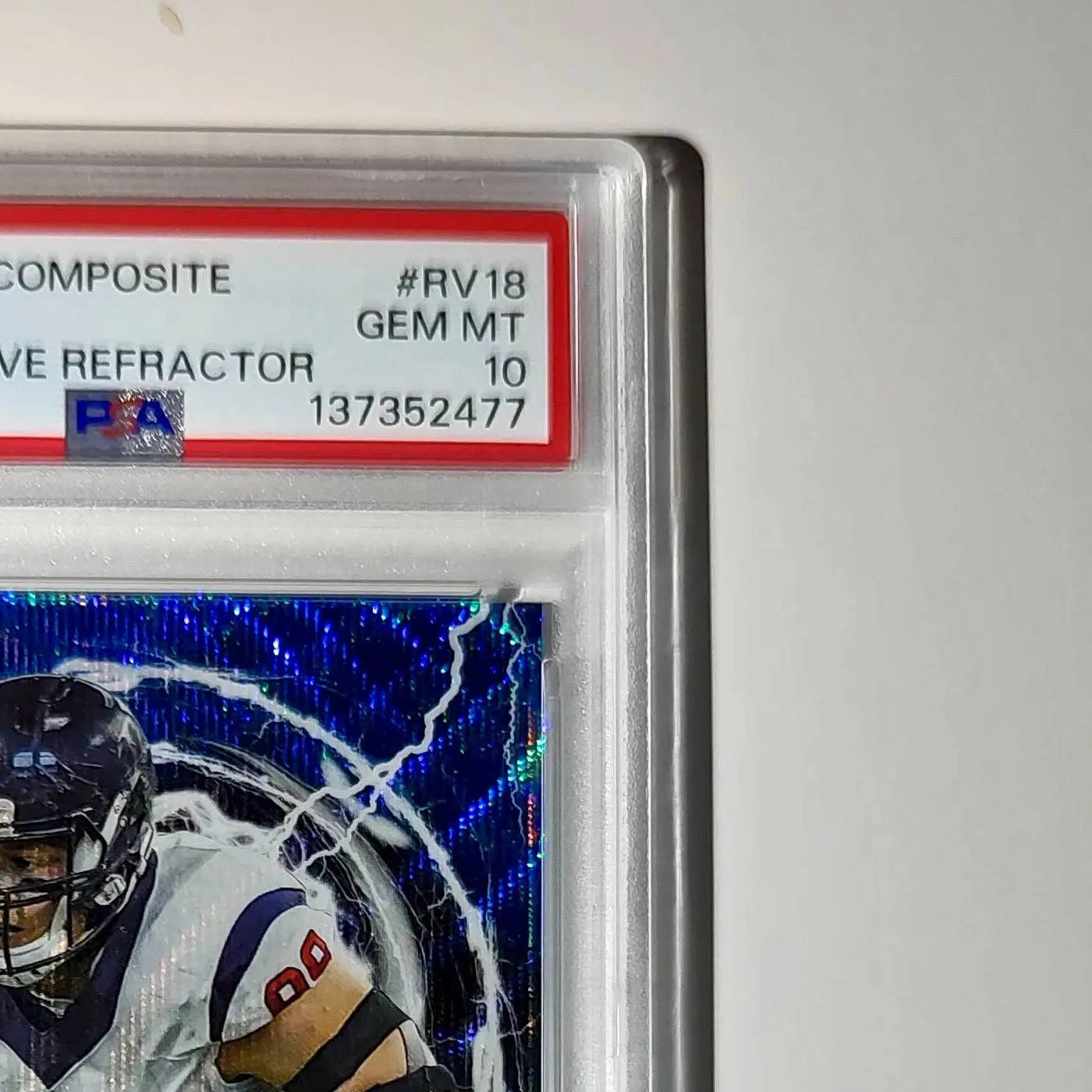 J.J. Watt 2023 Topps Resurgence Voltaic Blue Wave Refractor #RV-18 32/75 PSA 10