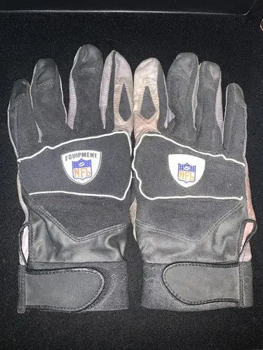 Jay Ratliff Dallas Cowboys NFL Game Worn Used Gloves Equipment STEINER Auburn - Sports Memorabilia