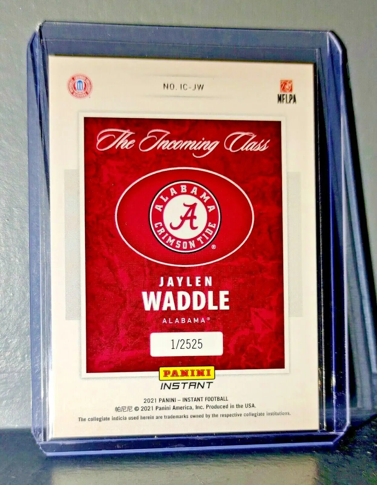 Jaylen Waddle 2021 Panini NFL The Incoming Class Rookie Football Card 1/2525