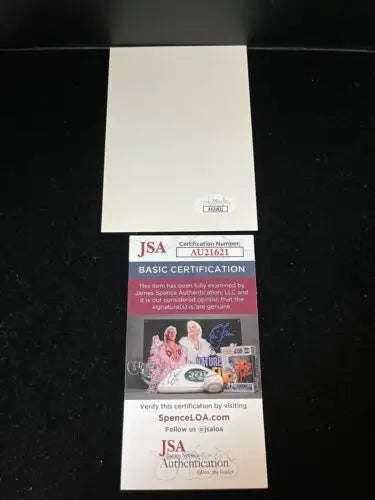 Autographed Jimmy Wynn trading card with JSA certification for collectors