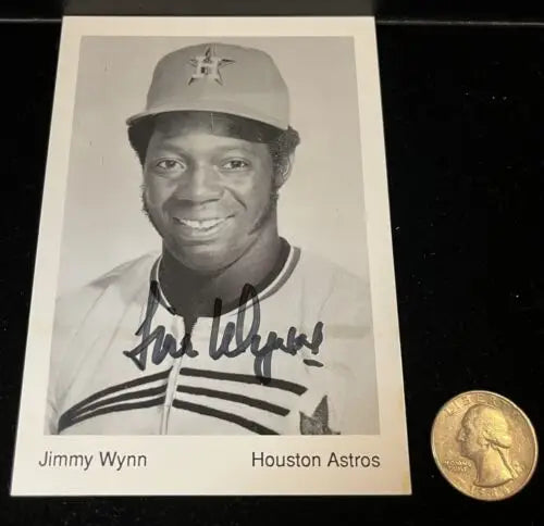 Autographed Jimmy Wynn baseball card from Jim Jimmy Wynn 3x5 Signed Auto Team card
