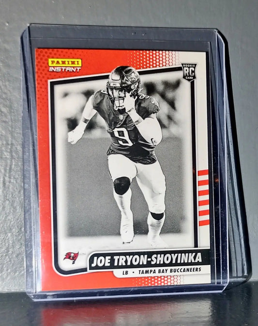 Joe Tryon-Shoyinka 2021 Panini NFL Black and White Rookies #40 Card 1/2728