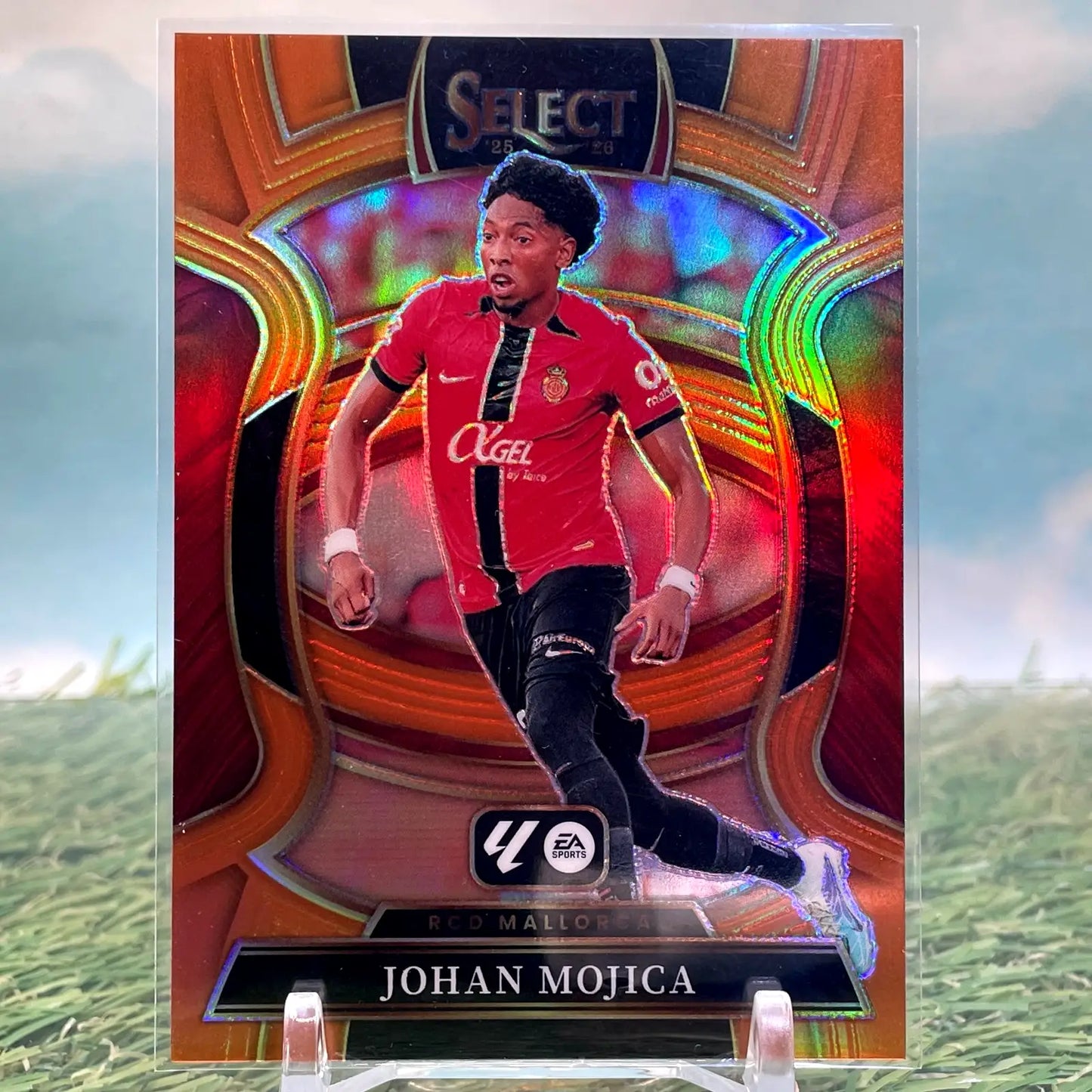 JOHAN MOJICA /75 ORANGE REFRACTOR PANINI SELECT LA LIGA 2025-26 TERRACE MALLORCA - Soccer Card Single