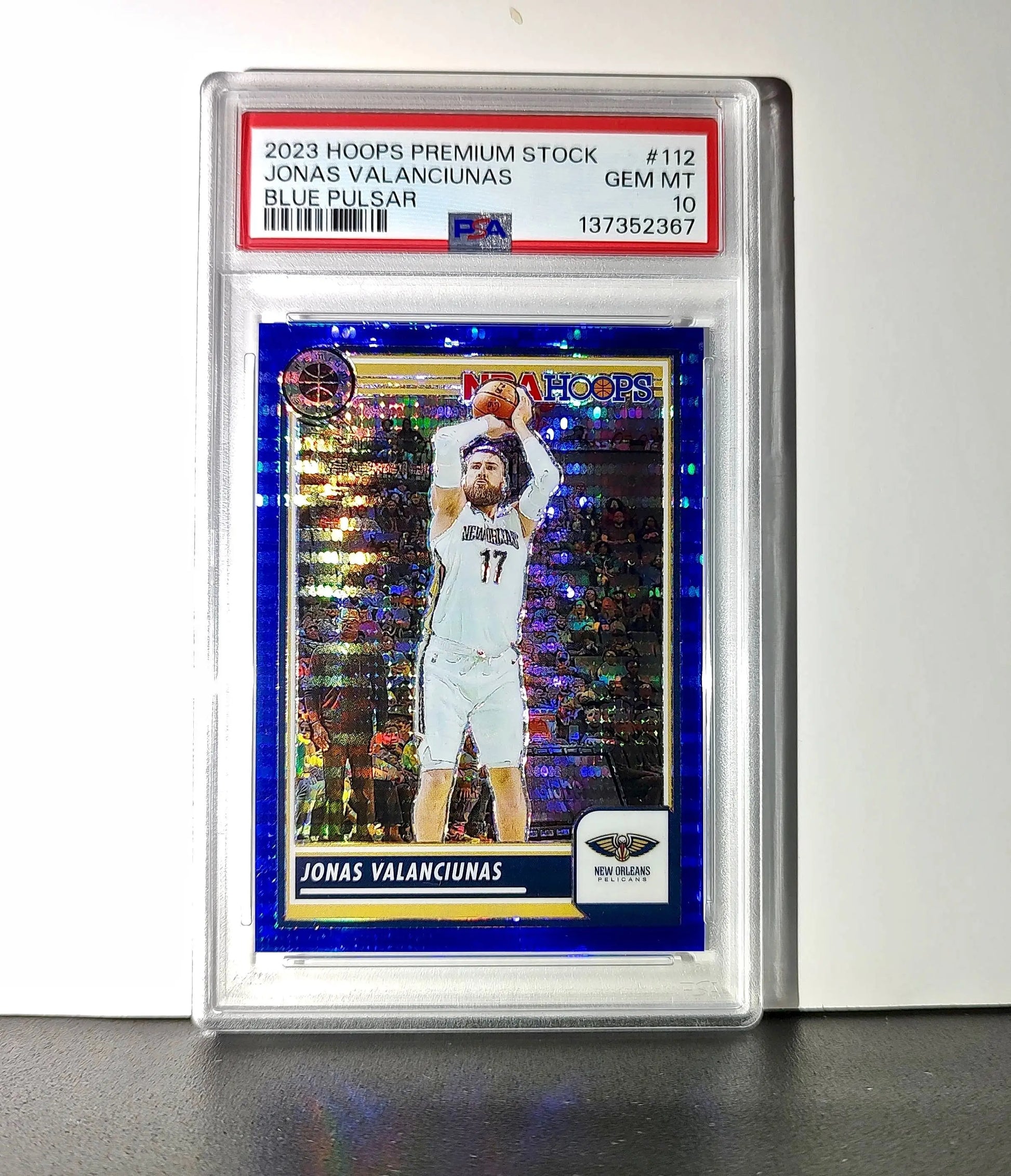 Jonas Valanciunas 2023 Panini Hoops Premium #112 40/75 Blue Pulsar PSA 10 Gem - Basketball Card Single